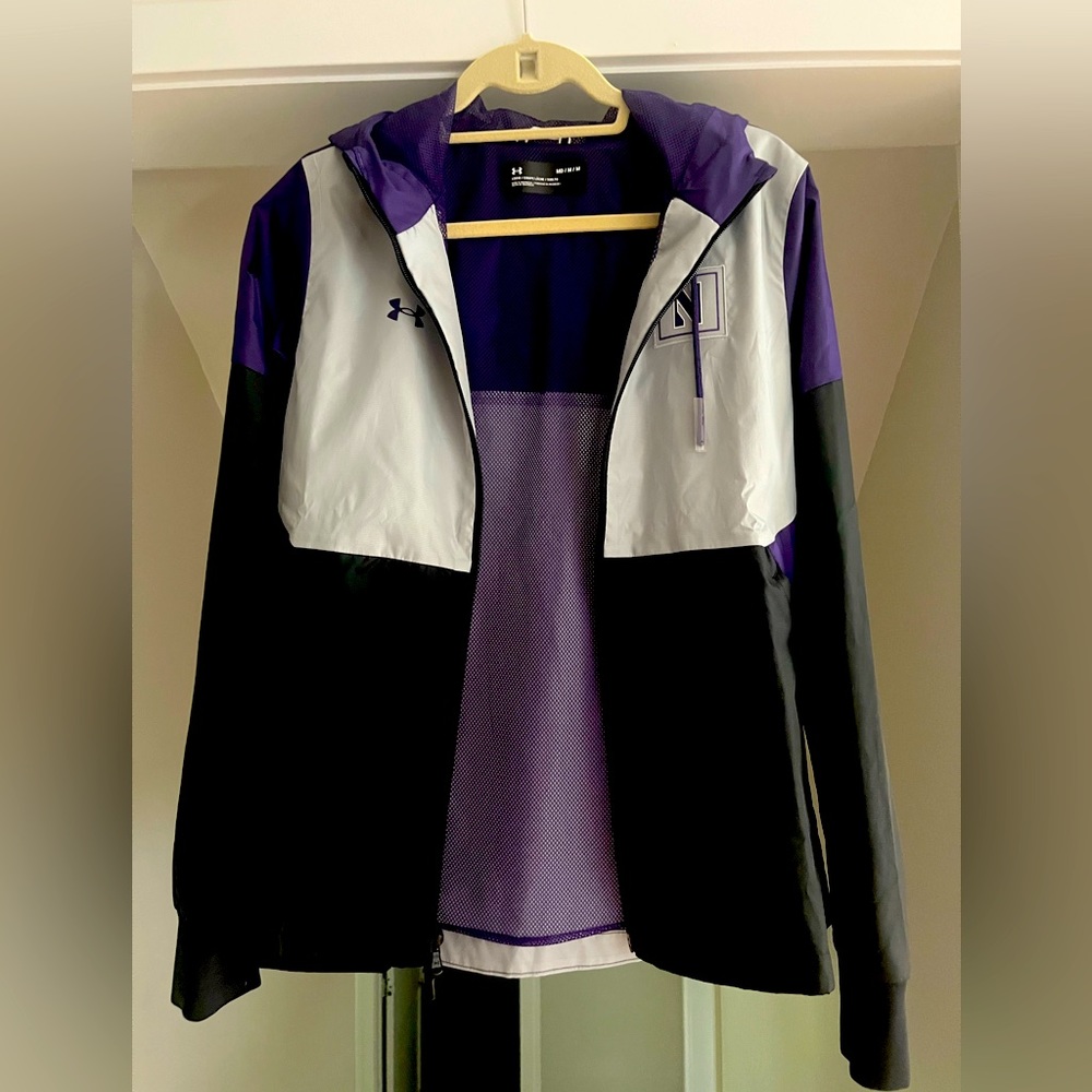 Women’s Under Armour Windbreaker… Northwestern Branding!! Never worn!!